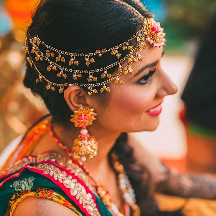 13 Unique Mehndi Jewellery Designs That Every Bride-To-Be Must Check Out