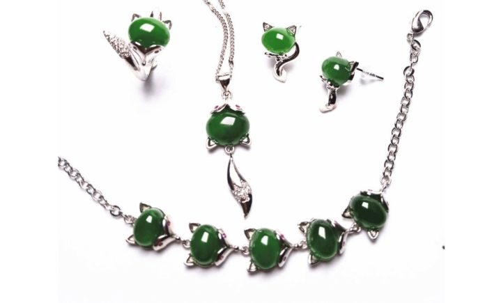 #ShadesOfJade: Everything You Need To Know About Jade Jewellery
