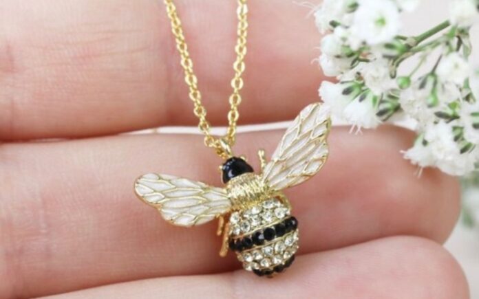 Bee Necklaces & Their Relationship With ‘Save The Bees Mission’?