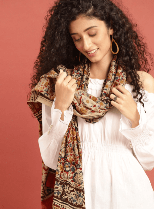 5 Accessories To Pair With Trendy Kurtis
